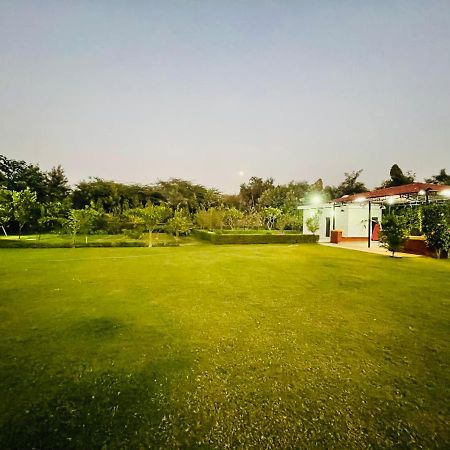 Anantam Aravali Gurgaon Exterior photo