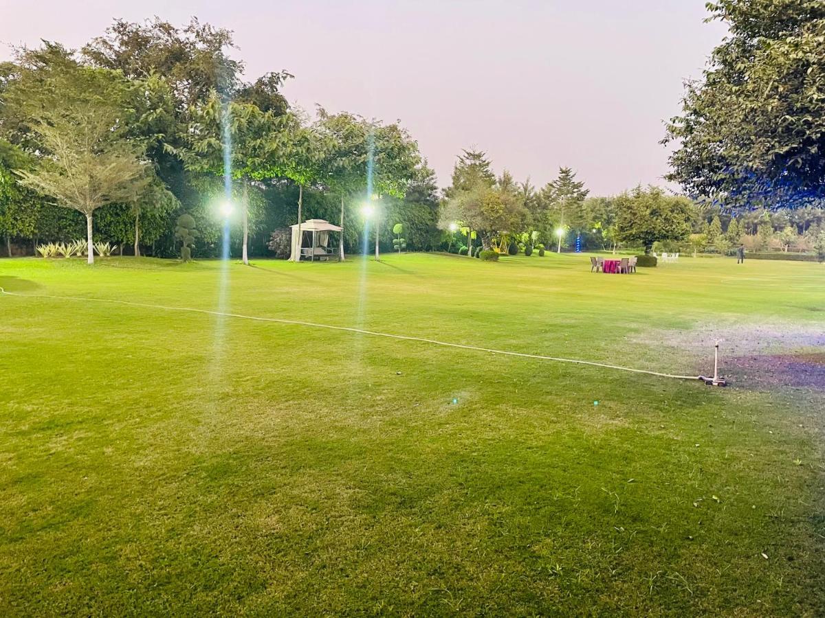 Anantam Aravali Gurgaon Exterior photo