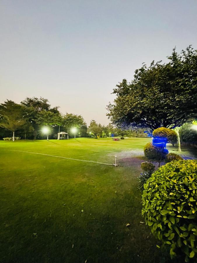 Anantam Aravali Gurgaon Exterior photo